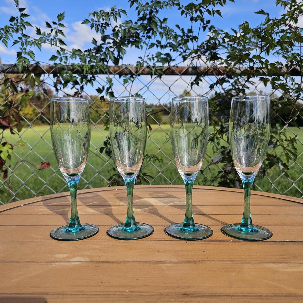 Vintage Set of 4 Luminarc French Champagne Flutes with Turquoise Stems